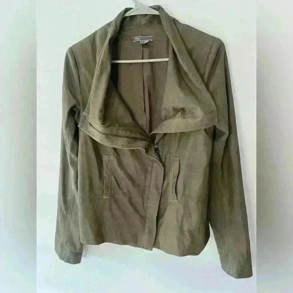 VINCE Scuba Asymmetrical Lambskin Leather green khaki suede Jacket Size large - Picture 4 of 16
